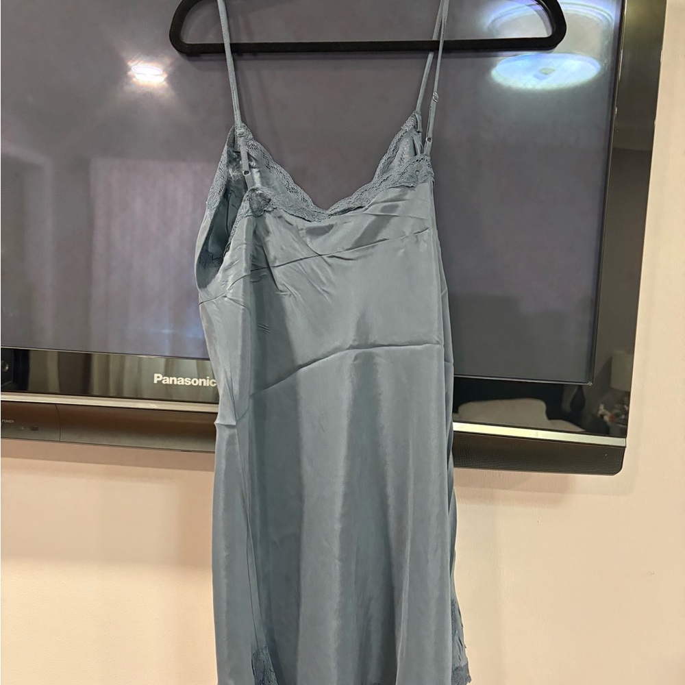 Chic Lace Trim Slip Dress in Soft Blue